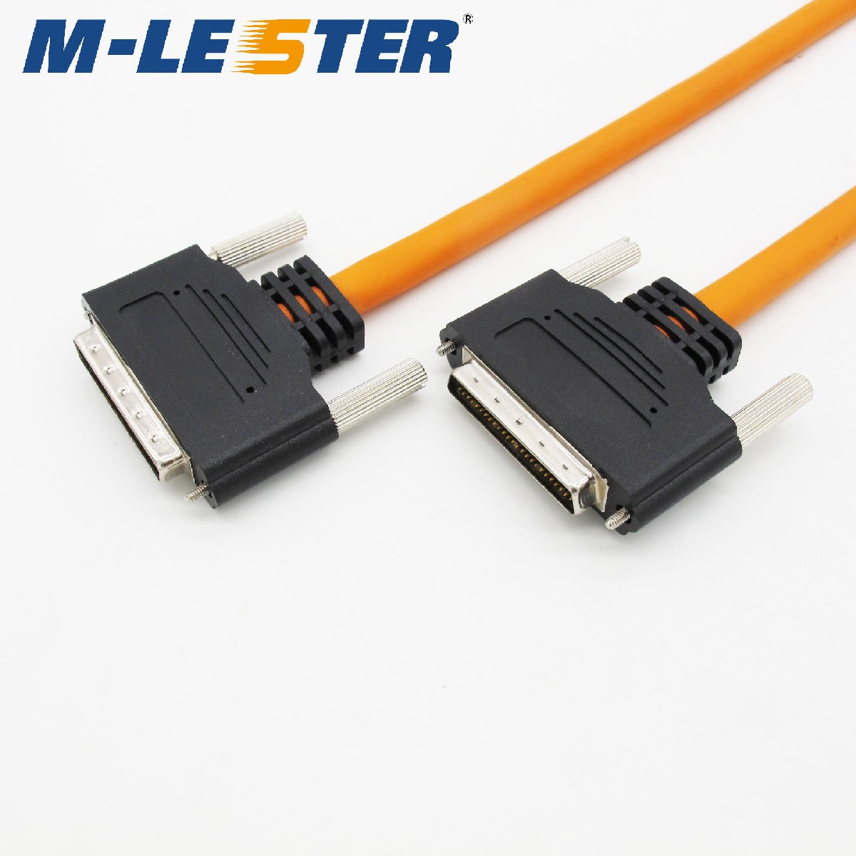 SCSI DB68针转DB68针塑壳成型一体螺丝式